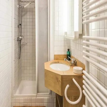 Apartment For 4 People *